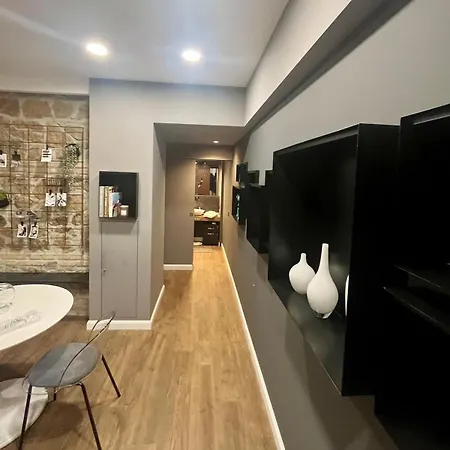 My Happy Place Apartment *